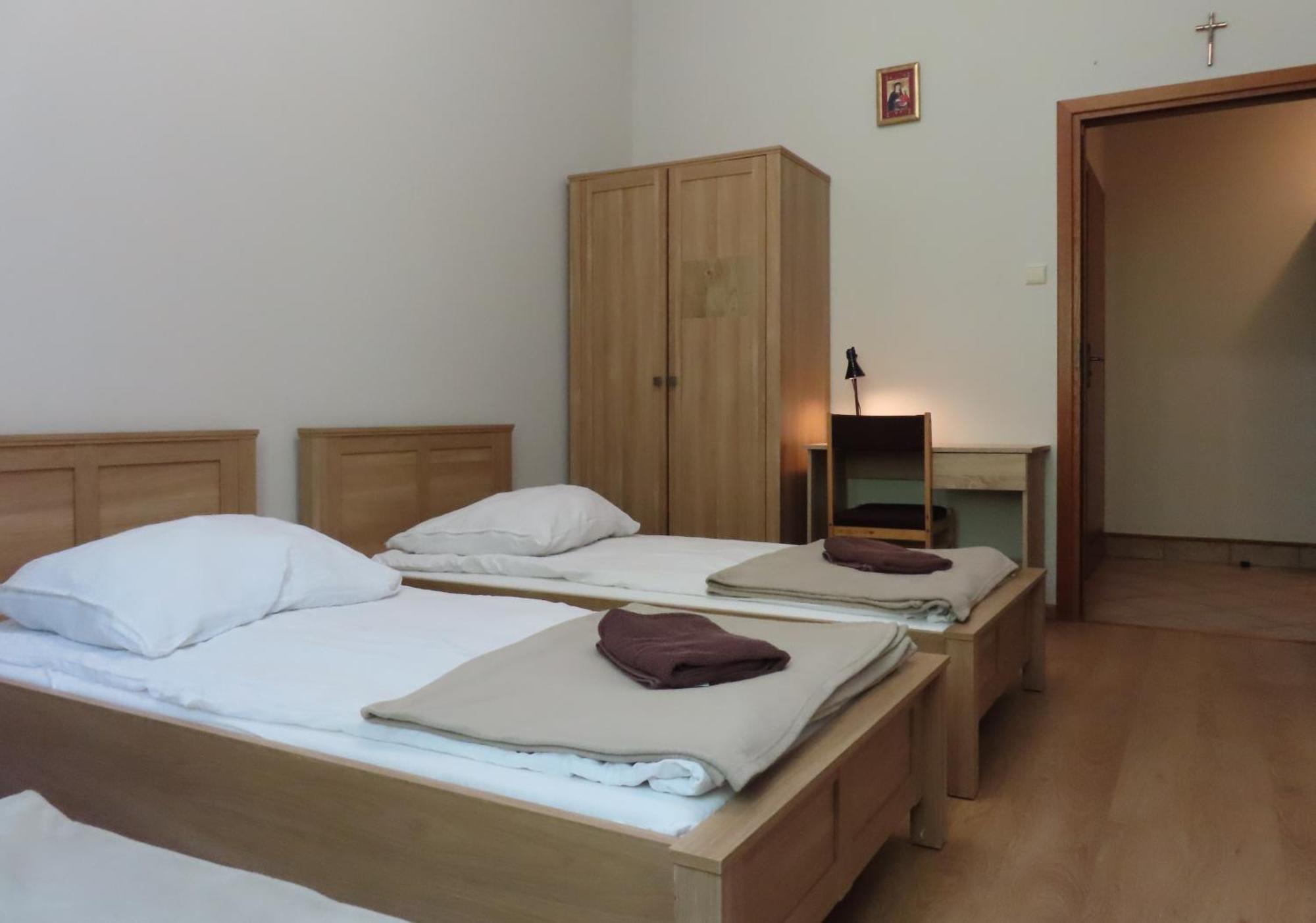 Dobry Zakatek Dom Rekolekcyjny Otel Konstancin-Jeziorna Dış mekan fotoğraf