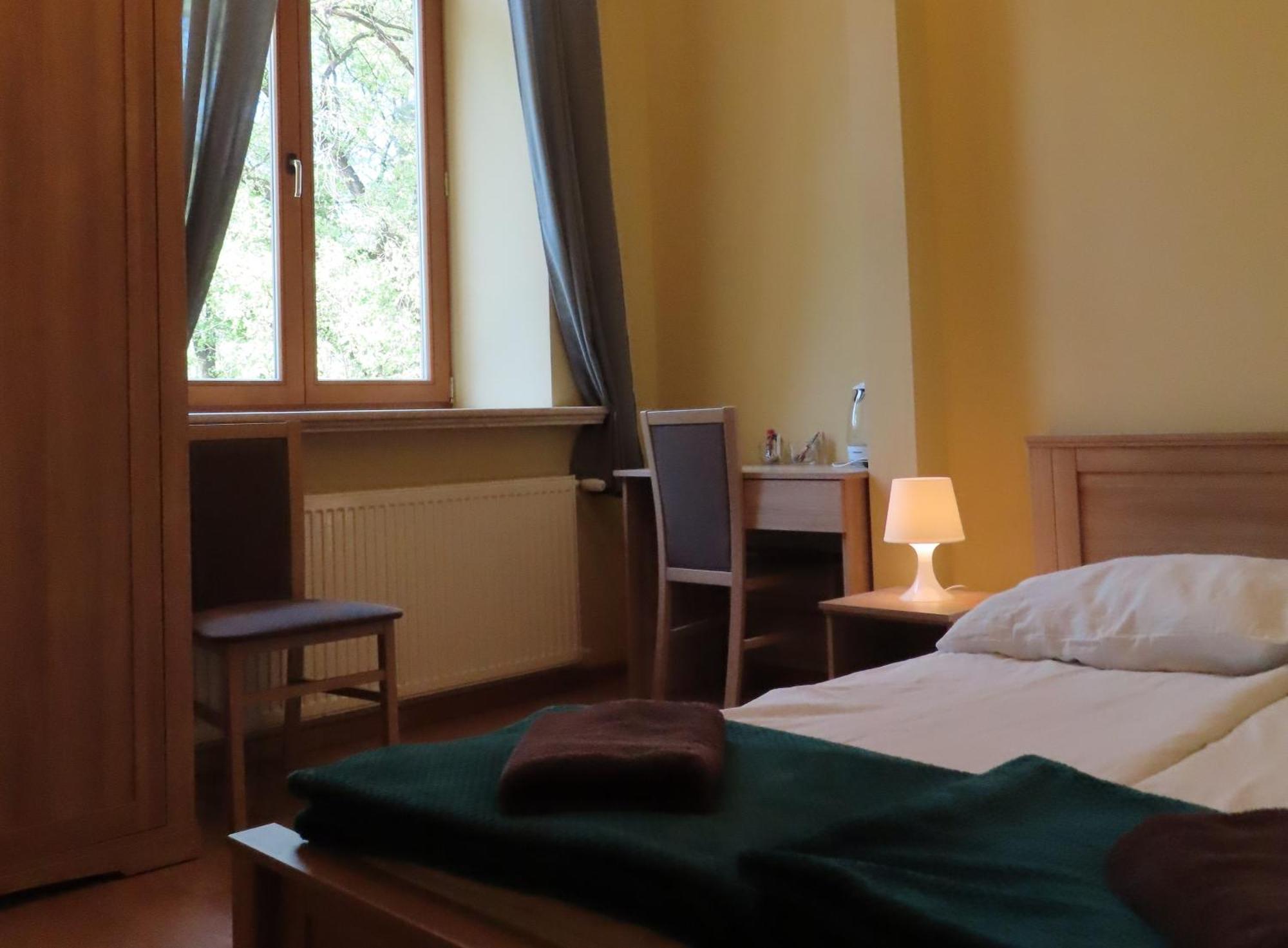 Dobry Zakatek Dom Rekolekcyjny Otel Konstancin-Jeziorna Dış mekan fotoğraf