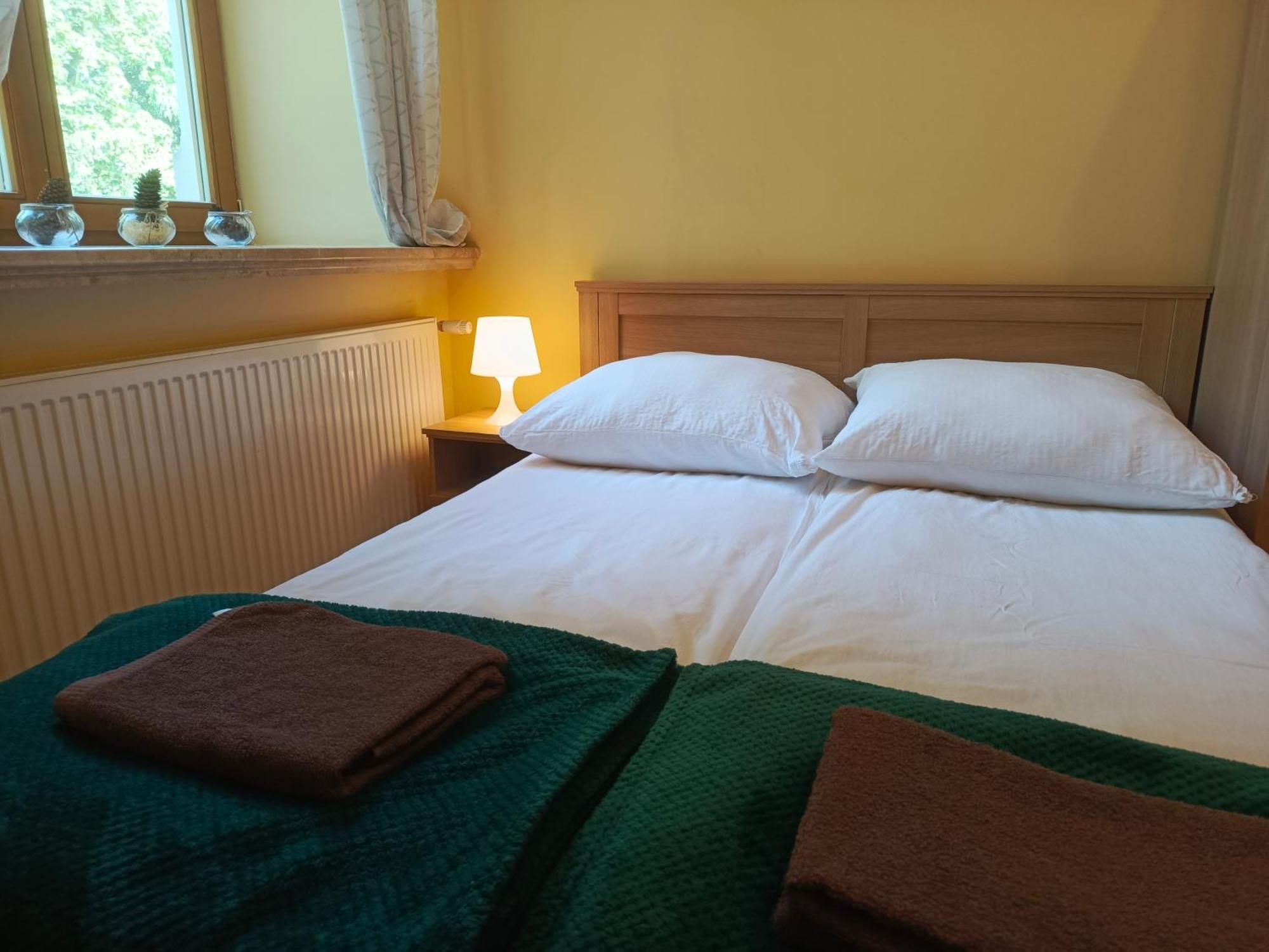 Dobry Zakatek Dom Rekolekcyjny Otel Konstancin-Jeziorna Oda fotoğraf